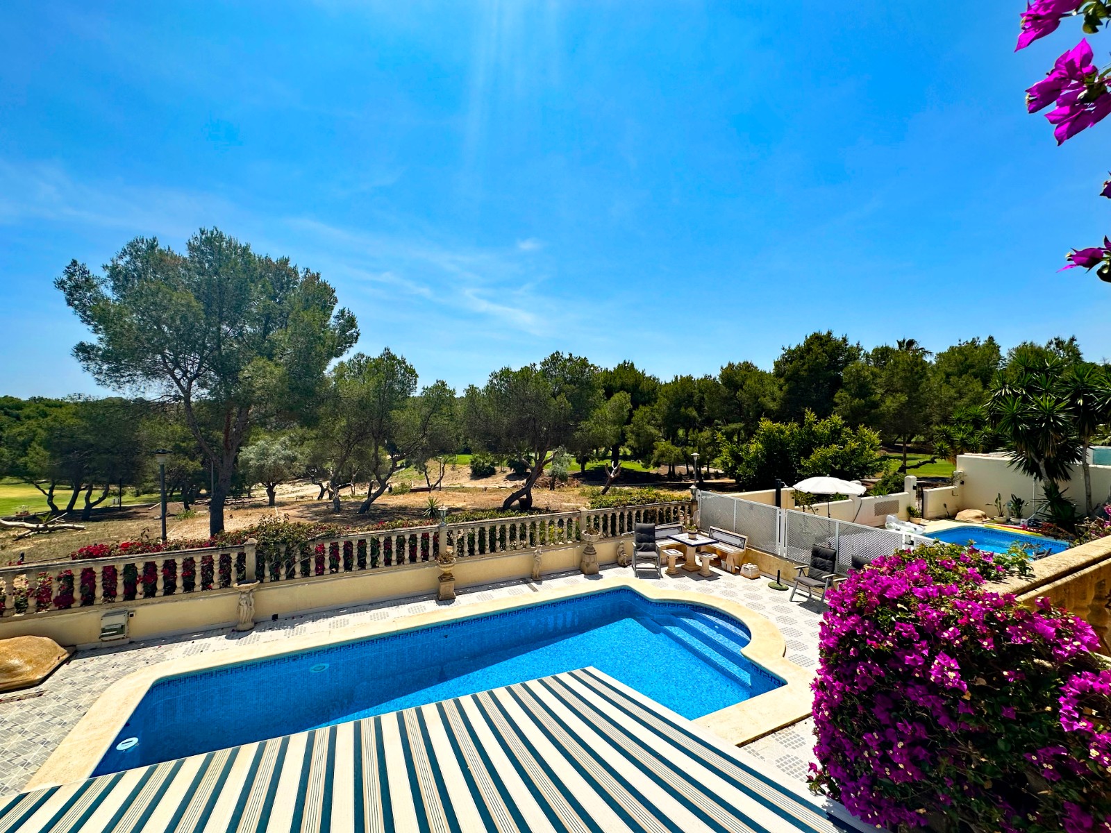 Villa en venta en Orihuela Costa