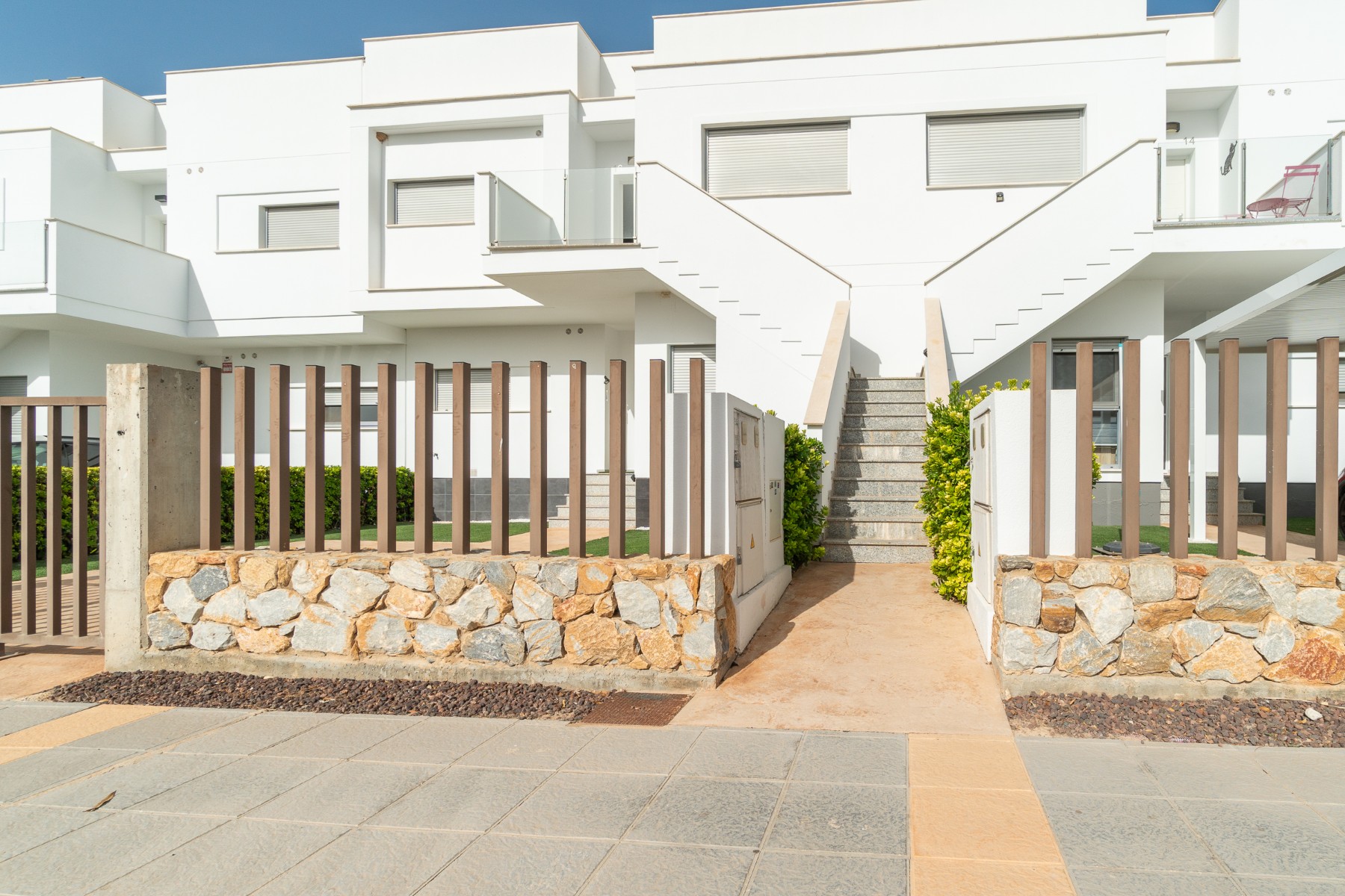 Bungalow for sale in Vistabella Golf Entre Naranjos, Alicante, Spain