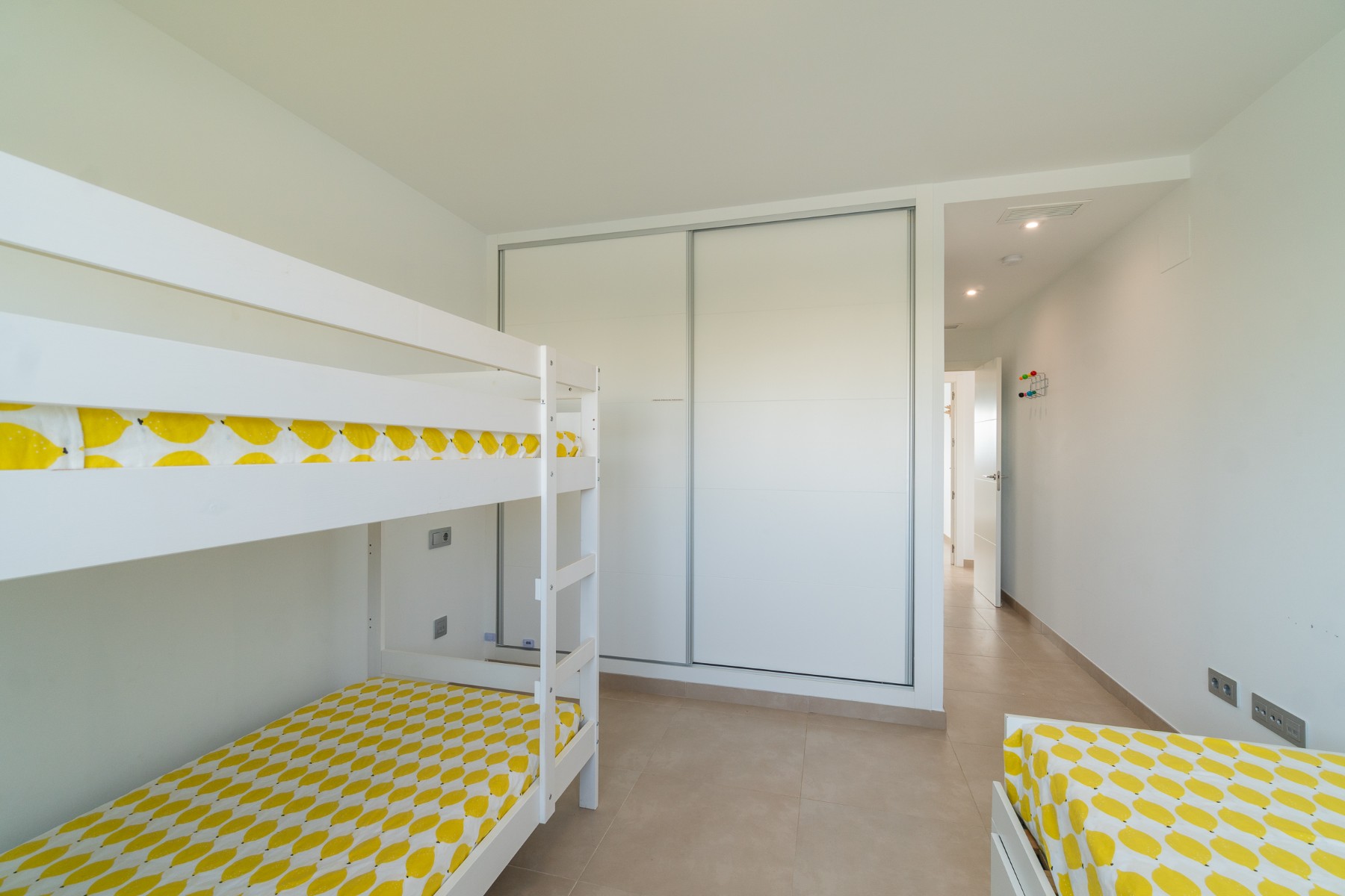 Bungalow for sale in Vistabella Golf Entre Naranjos, Alicante, Spain