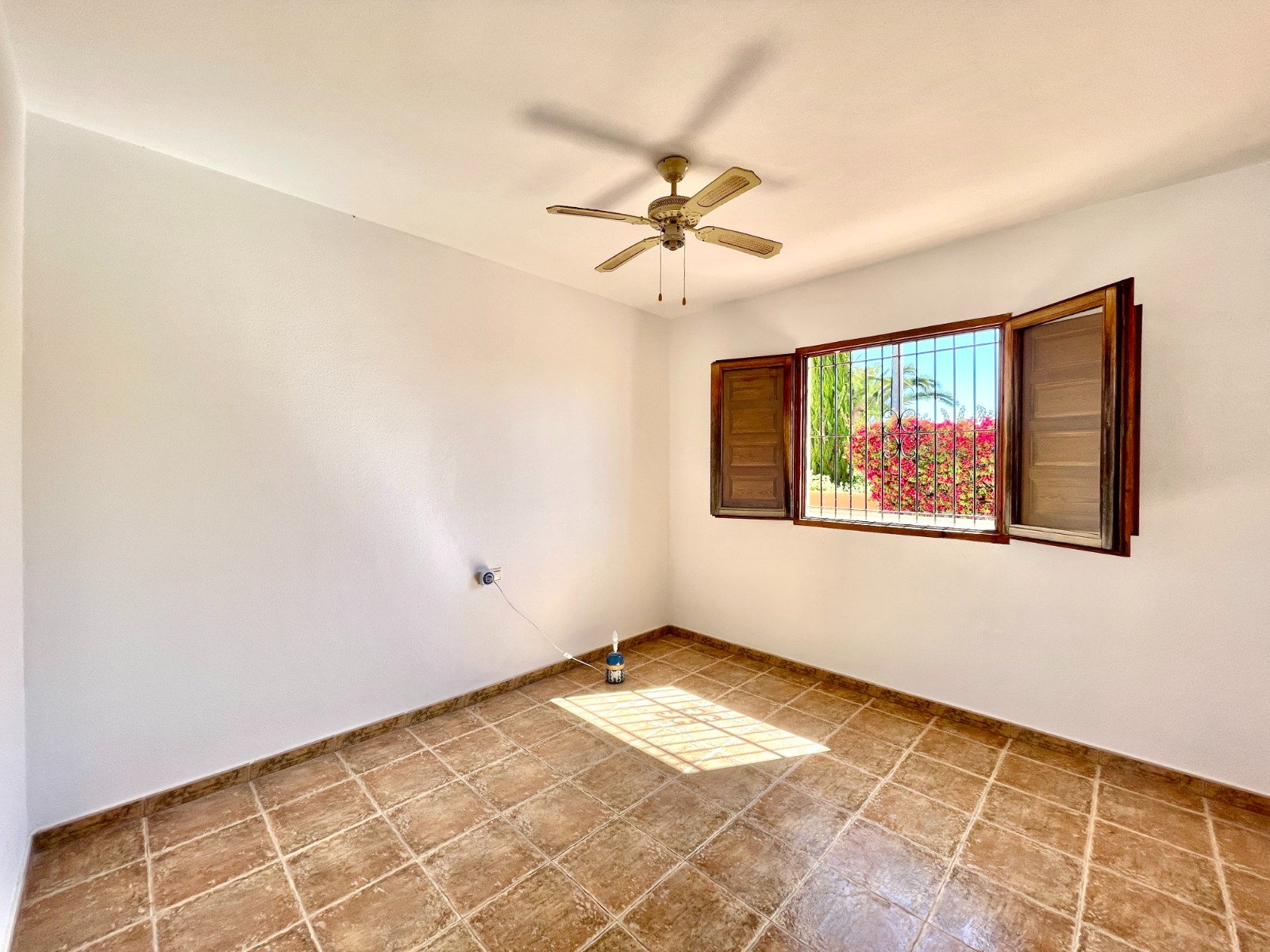 Villa en venta en Catral