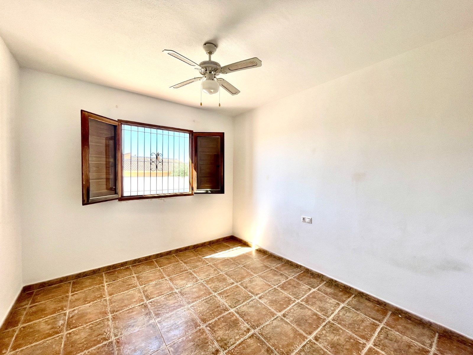 Villa en venta en Catral