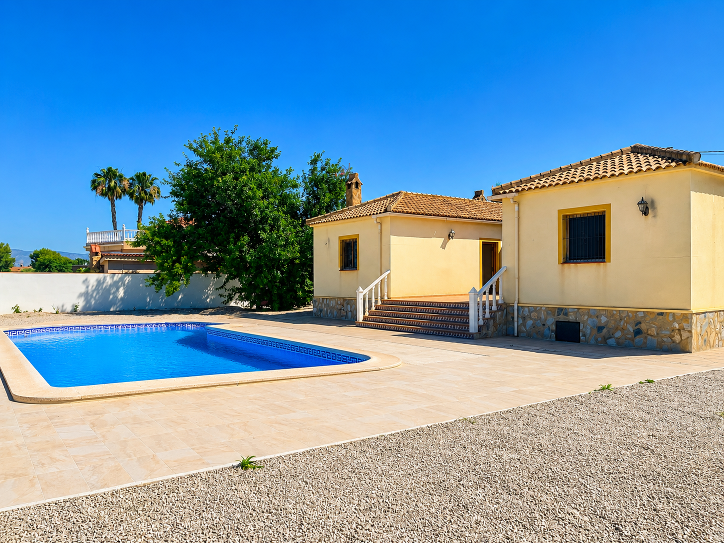 Villa en venta en Catral