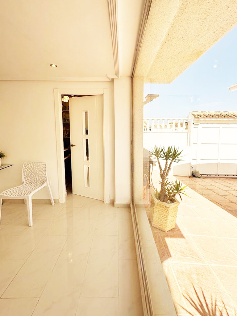 Villa en venta en San Miguel De Salinas