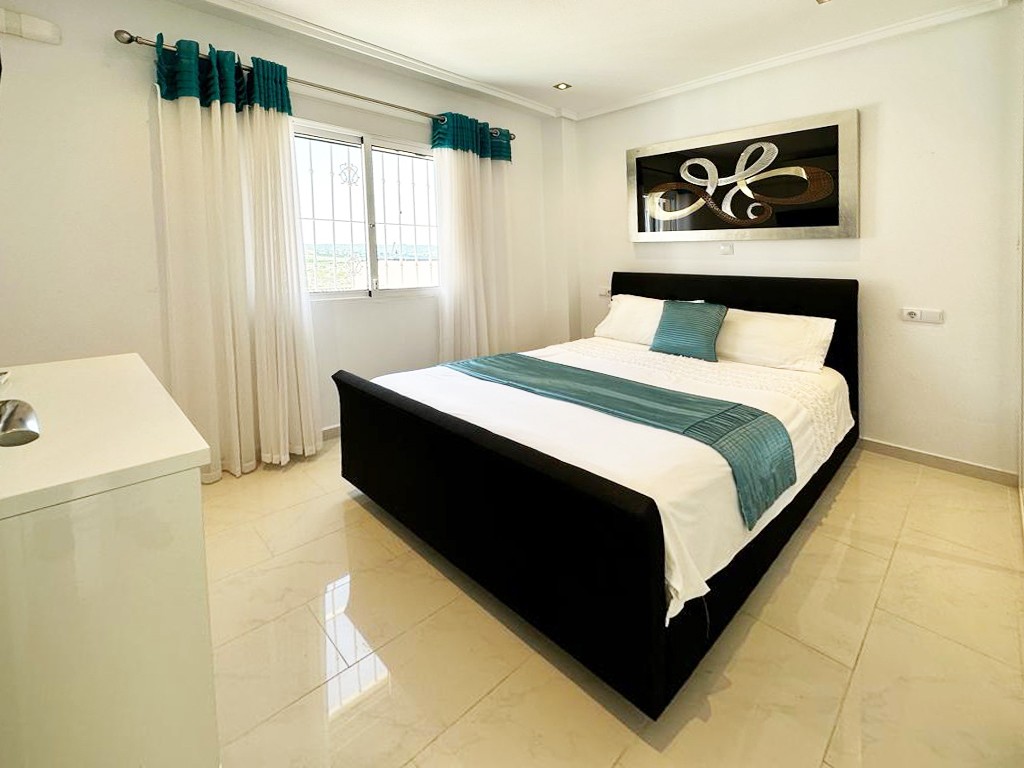 Villa en venta en San Miguel De Salinas