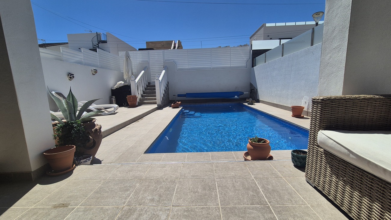 Semi Detached en venta en San Miguel De Salinas