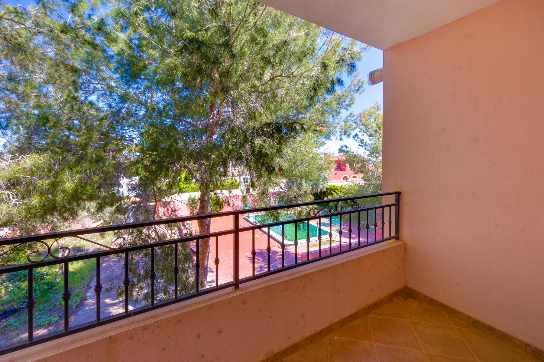 Villa for sale in San Miguel De Salinas, Alicante, Spain