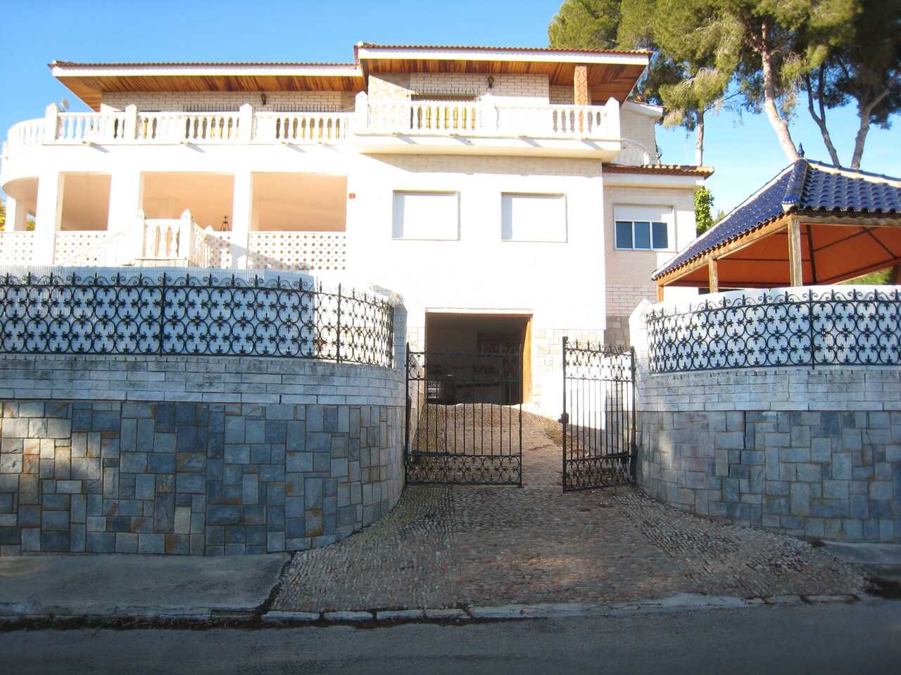 Villa for sale in Campoamor, Alicante, Spain