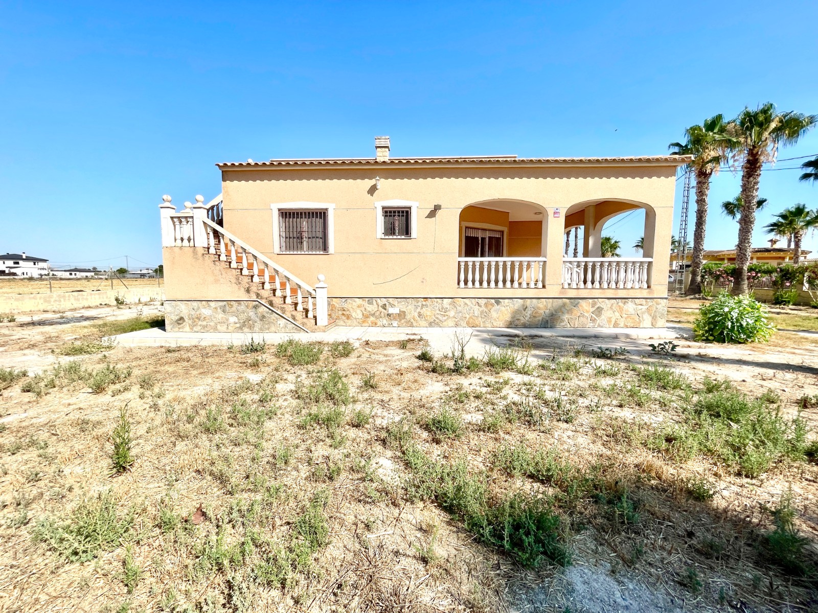 Villa en venta en Catral