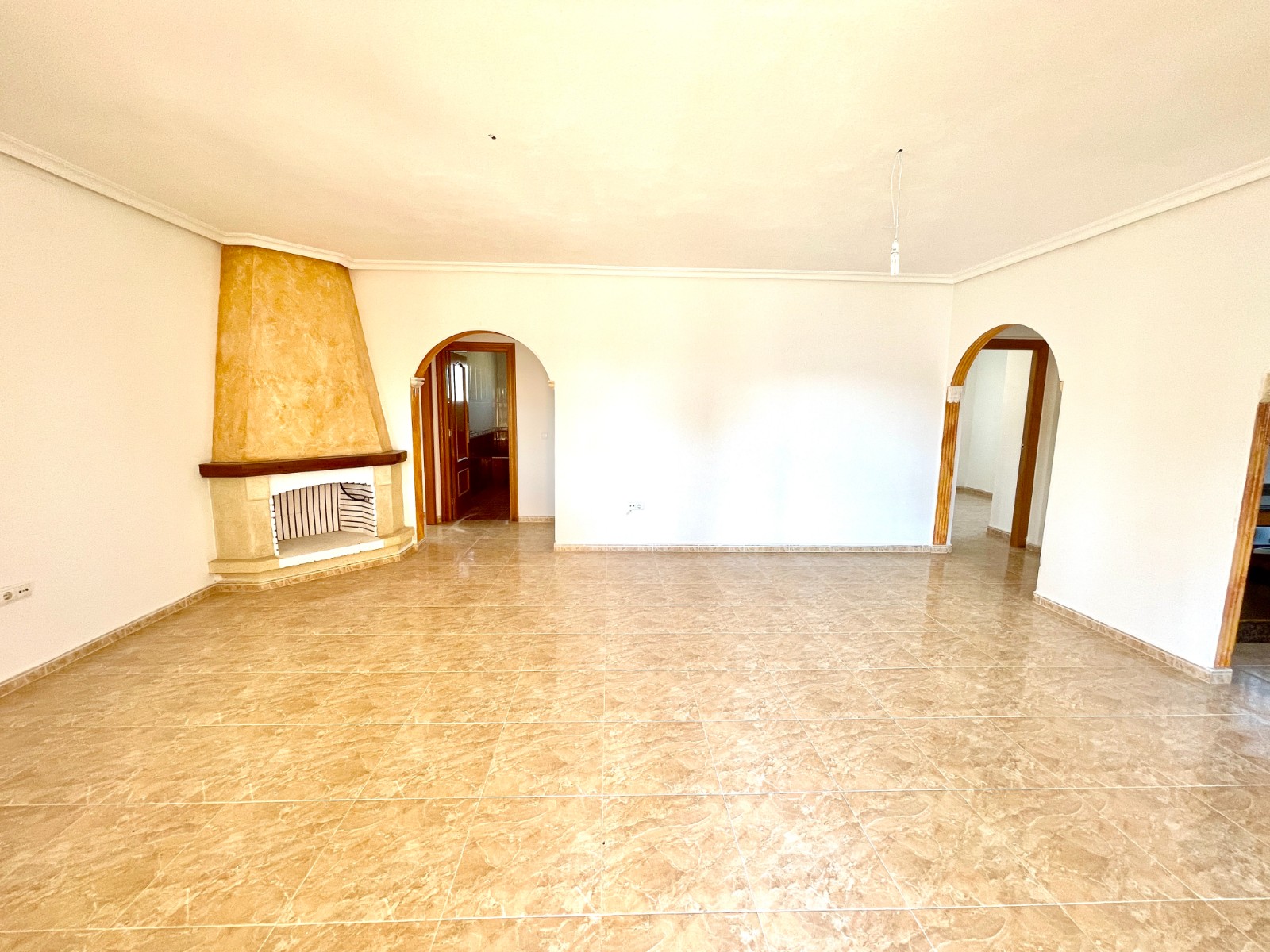 Villa en venta en Catral