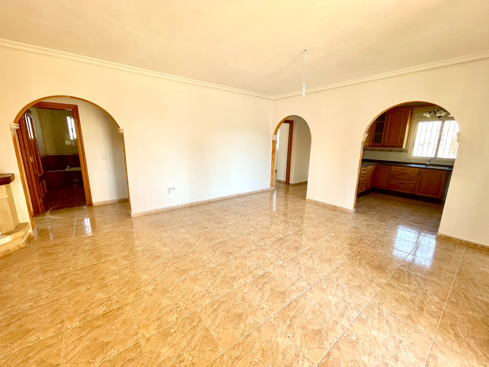 Villa en venta en Catral