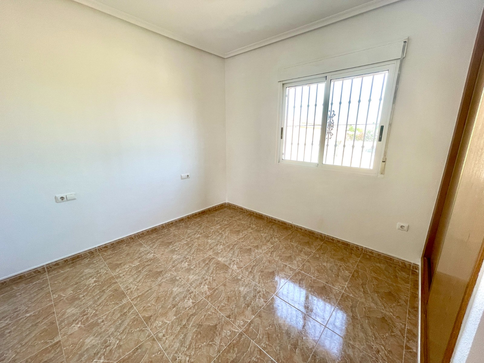 Villa en venta en Catral