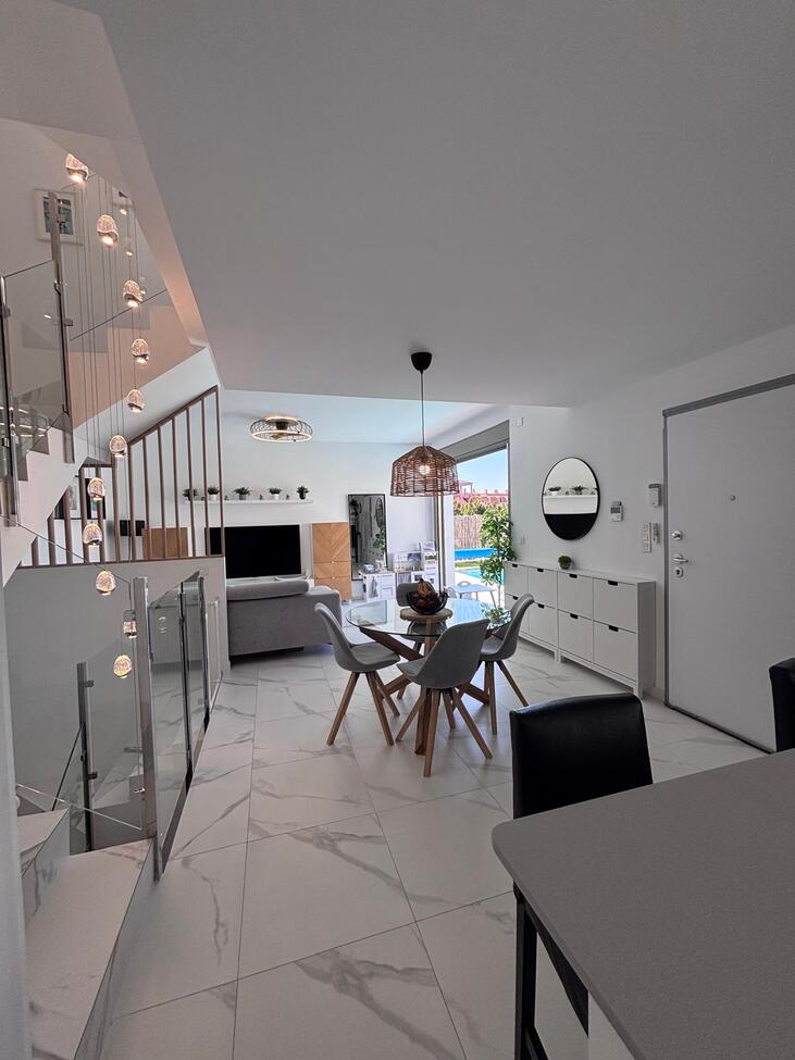 Villa for sale in Villamartin, Alicante, Spain