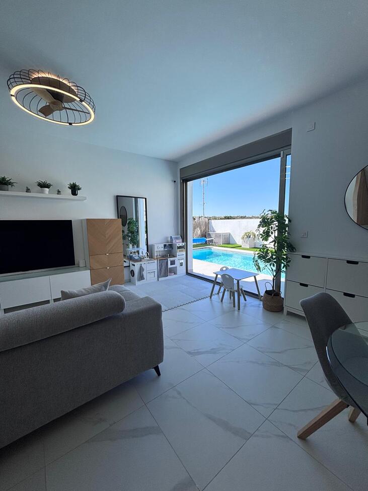 Villa for sale in Villamartin, Alicante, Spain