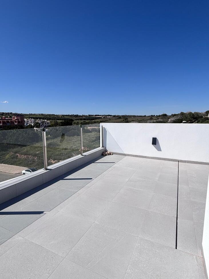 Villa for sale in Villamartin, Alicante, Spain