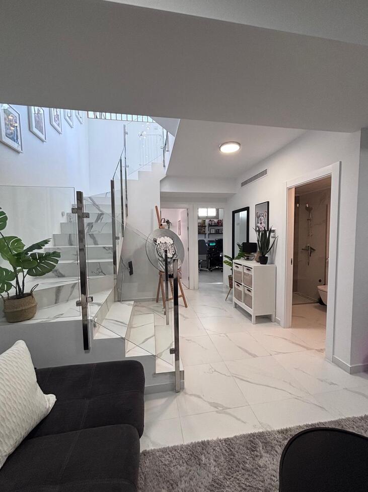 Villa for sale in Villamartin, Alicante, Spain