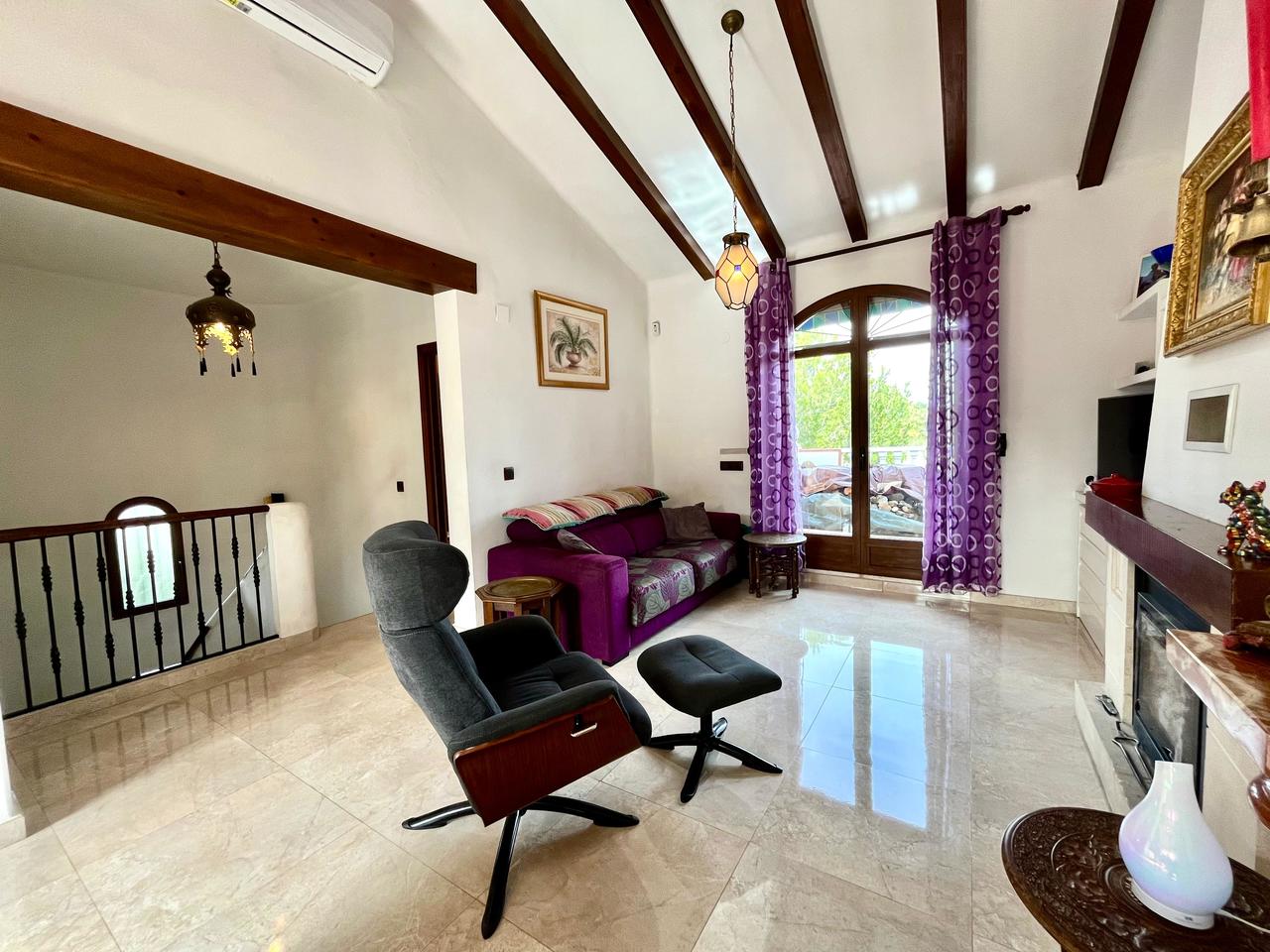 Villa en venta en Villamartin