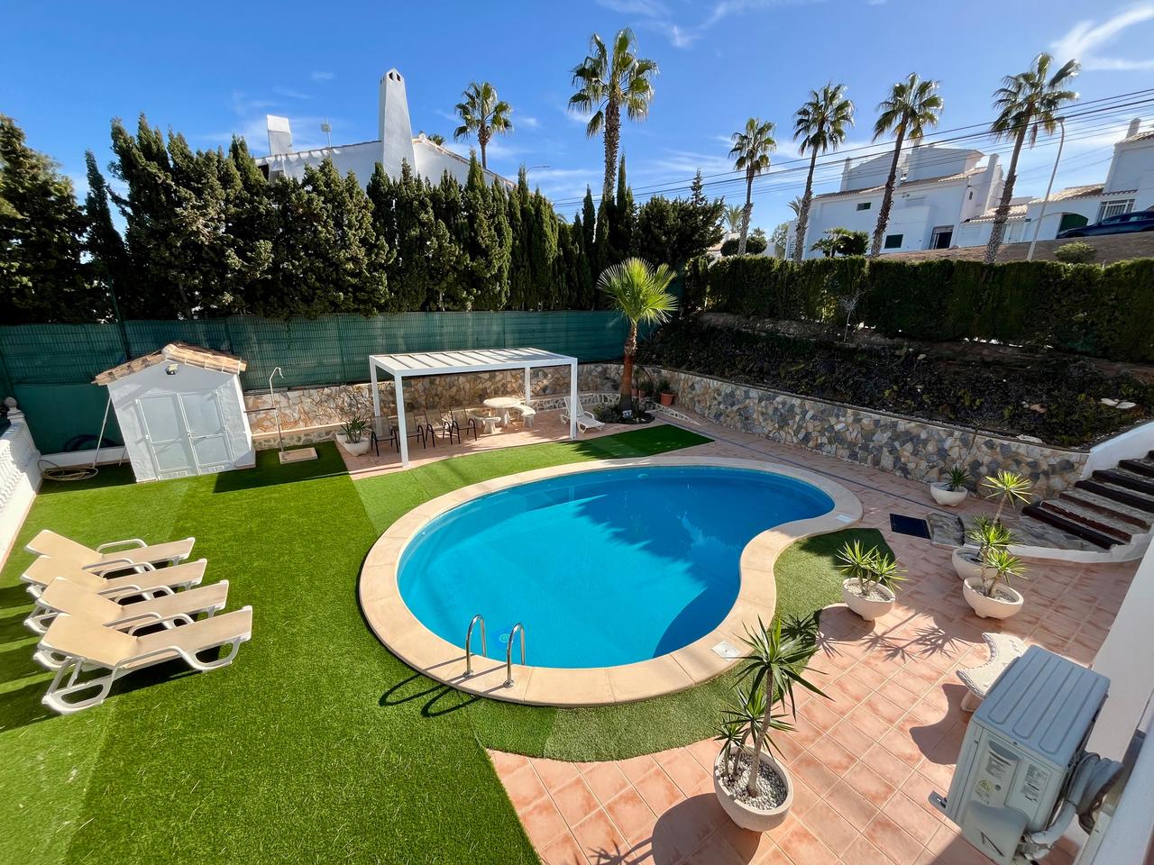 Villa en venta en Villamartin