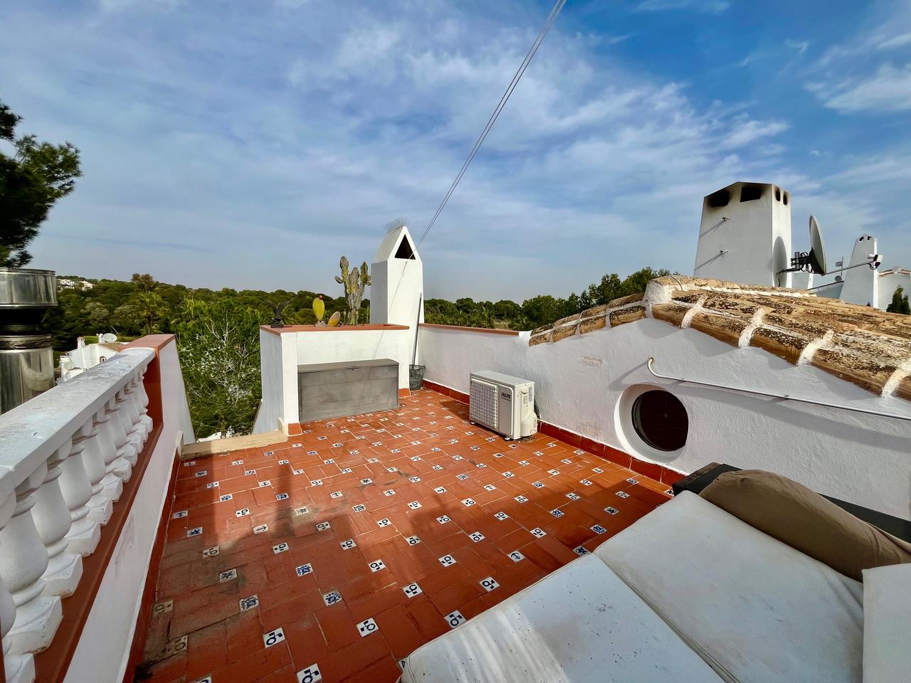 Villa en venta en Villamartin