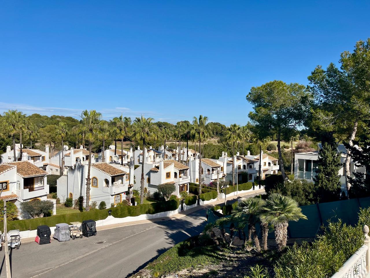 Villa en venta en Villamartin