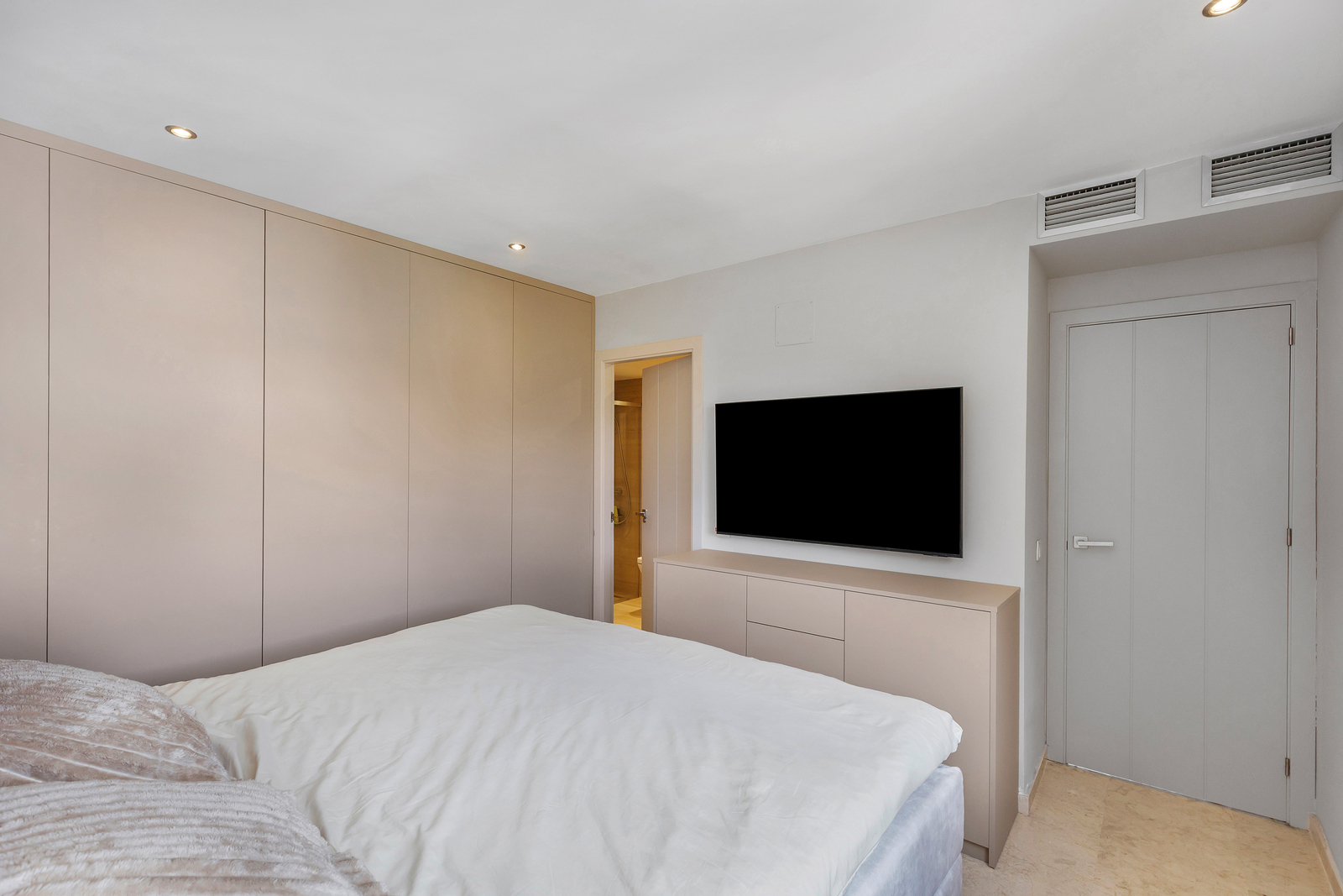 Apartment for sale in Torrevieja, Alicante, Spain