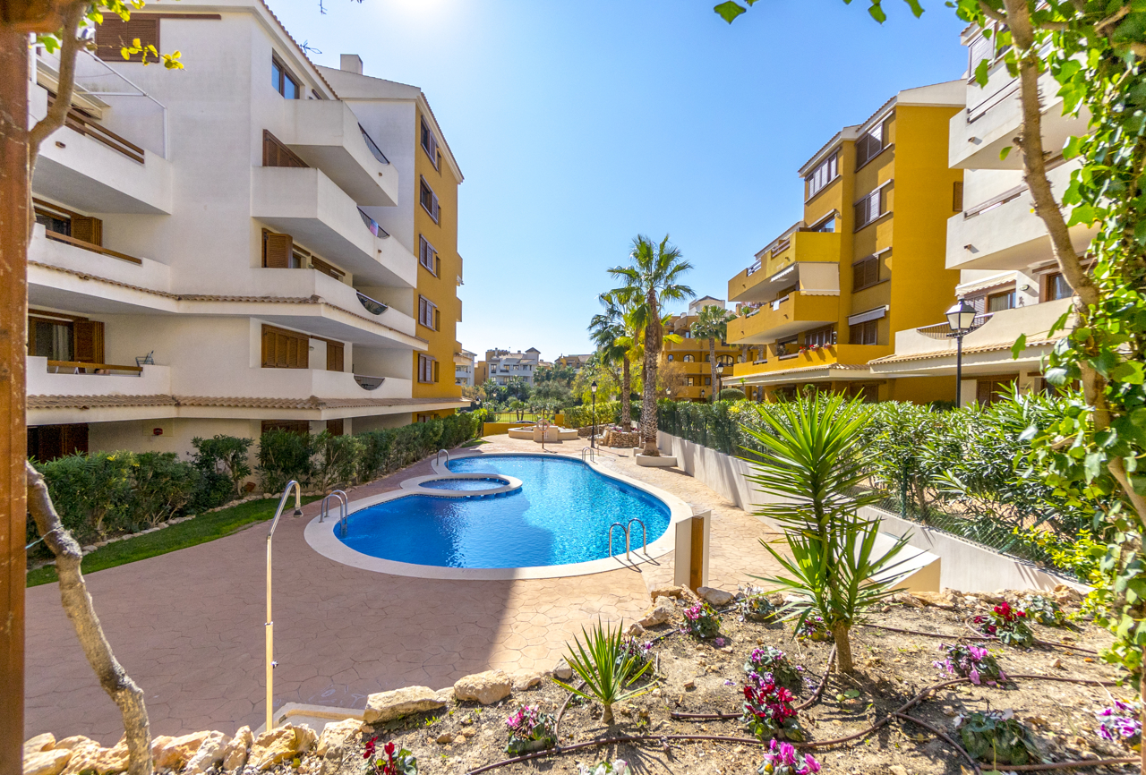 Apartment for sale in Torrevieja, Alicante, Spain