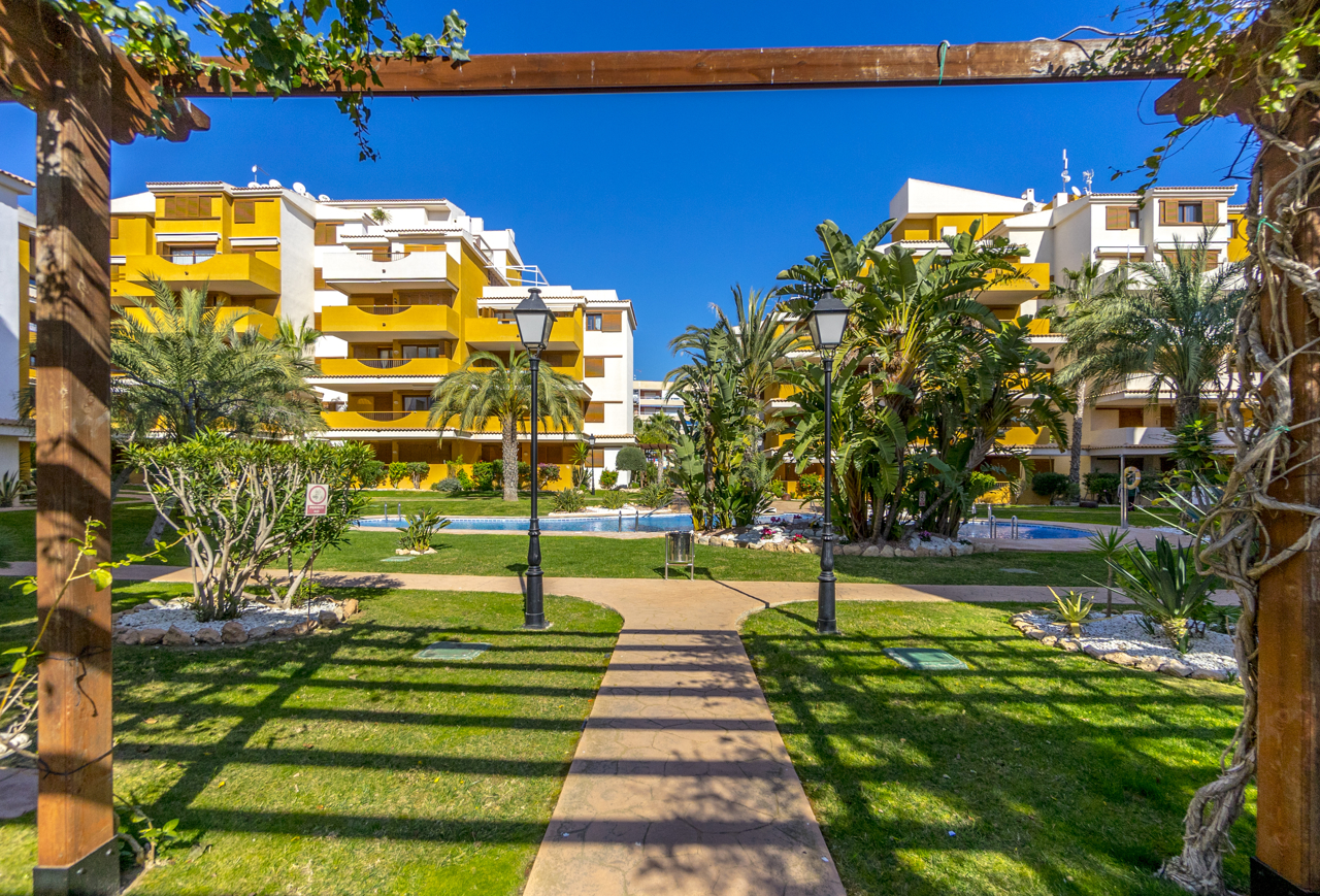 Apartment for sale in Torrevieja, Alicante, Spain