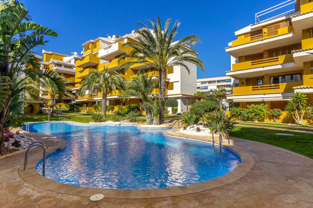 Apartment for sale in Torrevieja, Alicante, Spain