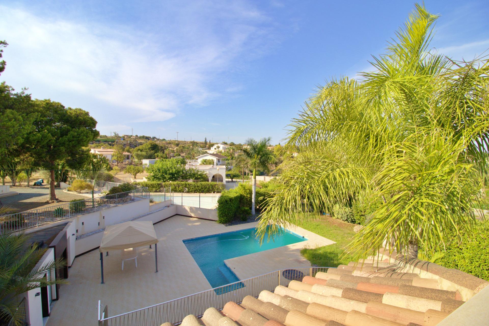 Villa for sale in Elche Pedanías, Alicante, Spain