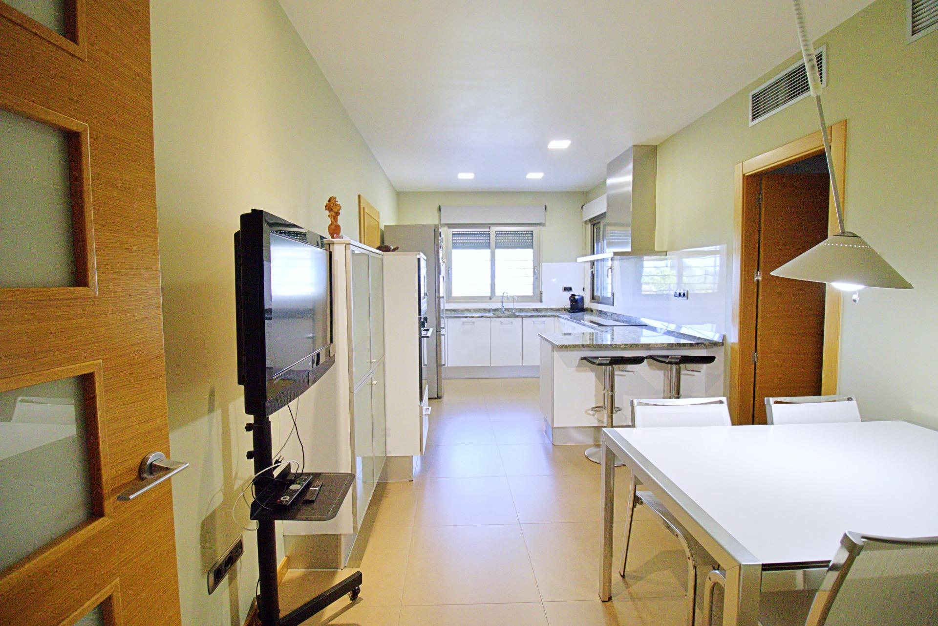 Villa for sale in Elche Pedanías, Alicante, Spain