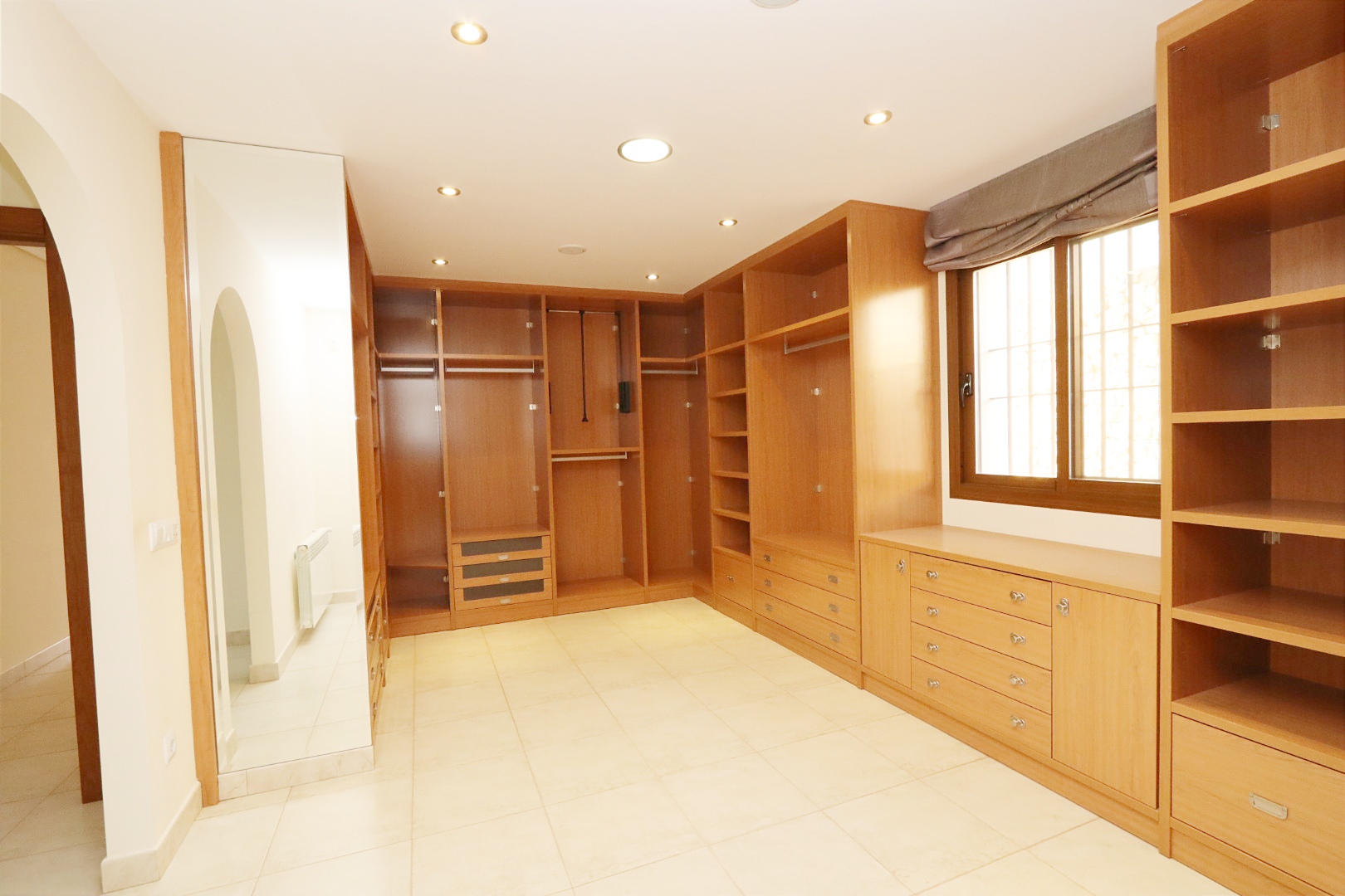 Villa for sale in Altea, Alicante, Spain