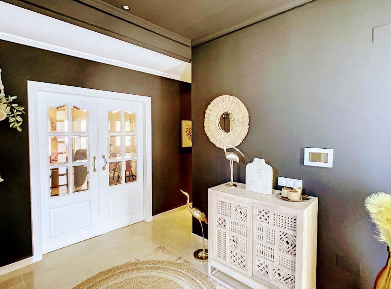 Villa for sale in Pinar De Campoverde, Alicante, Spain