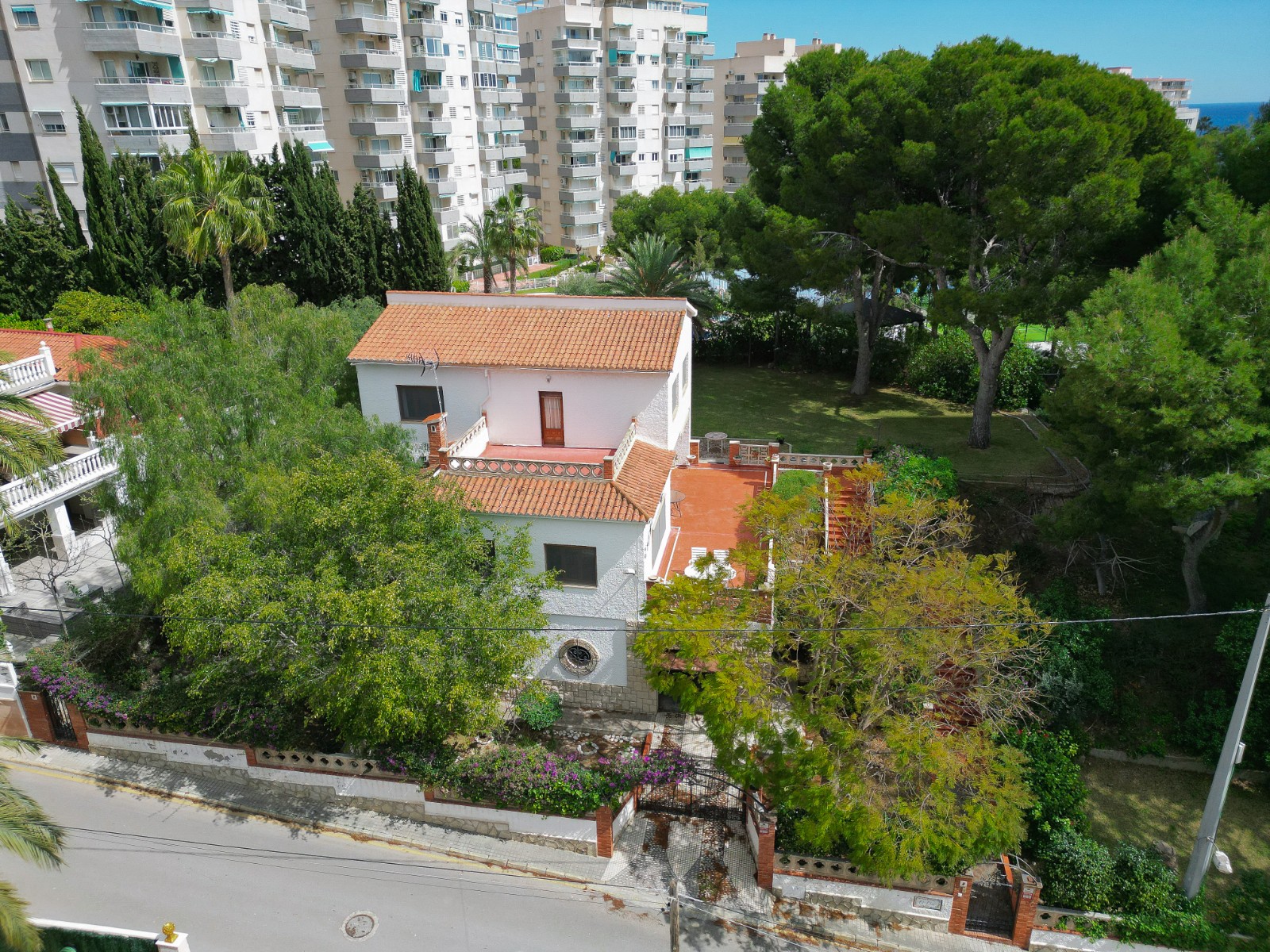 Villa for sale in El Campello, Alicante, Spain