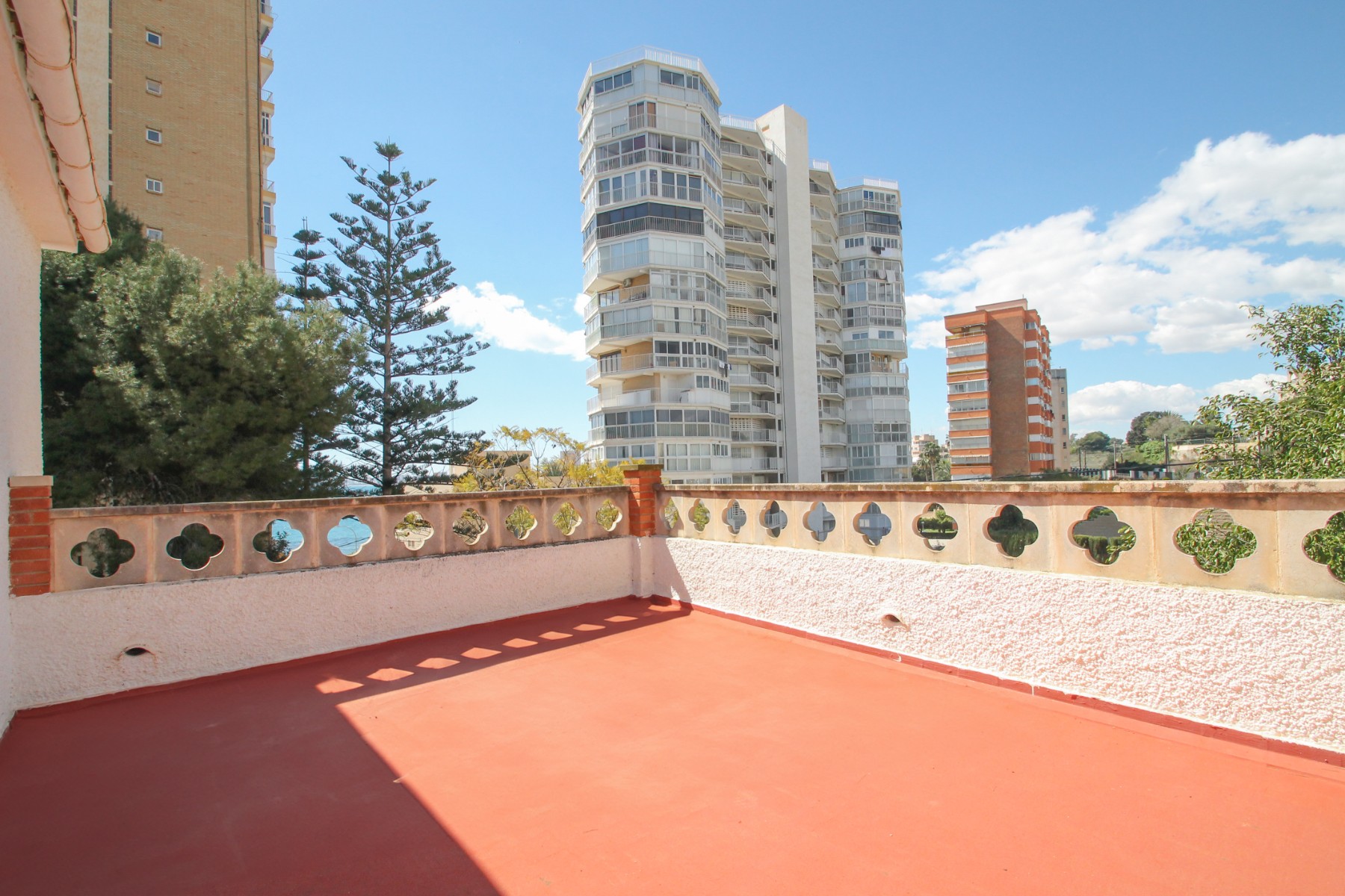 Villa for sale in El Campello, Alicante, Spain
