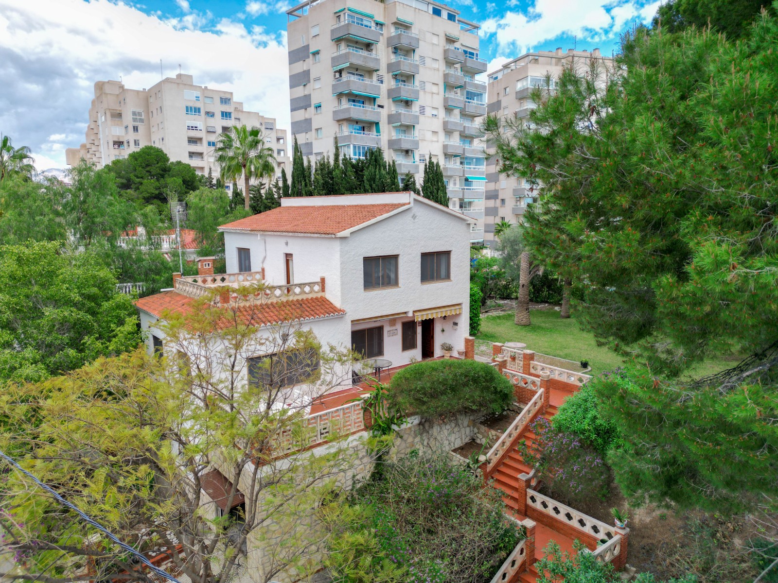 Villa for sale in El Campello, Alicante, Spain