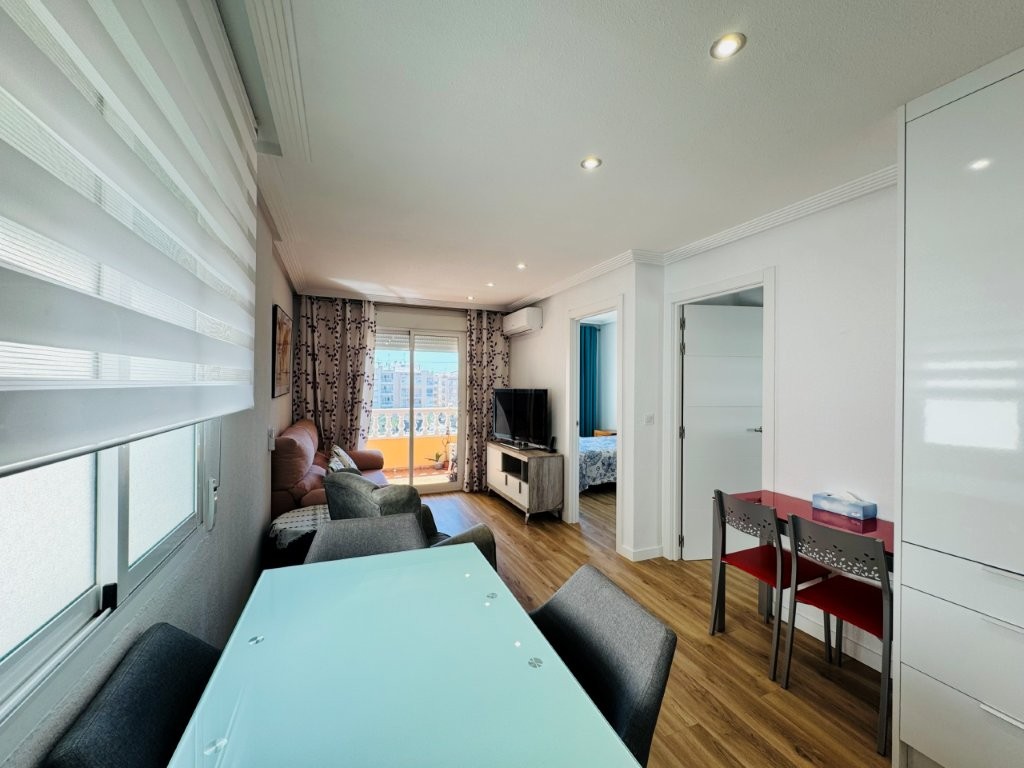 Apartment for sale in Guardamar Del Segura, Alicante, Spain