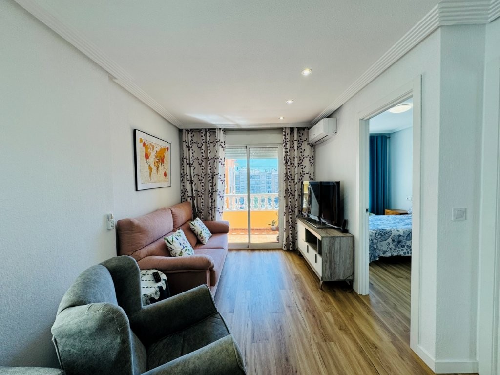 Apartment for sale in Guardamar Del Segura, Alicante, Spain