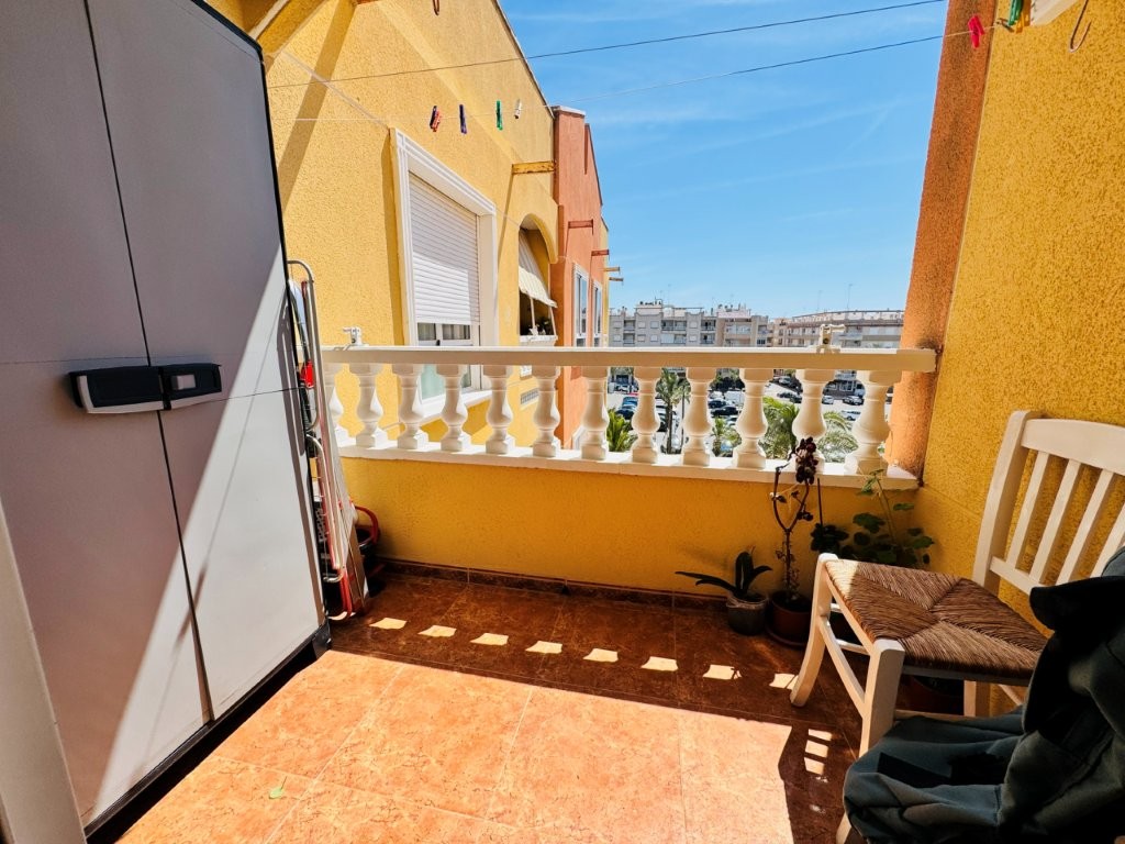 Apartment for sale in Guardamar Del Segura, Alicante, Spain