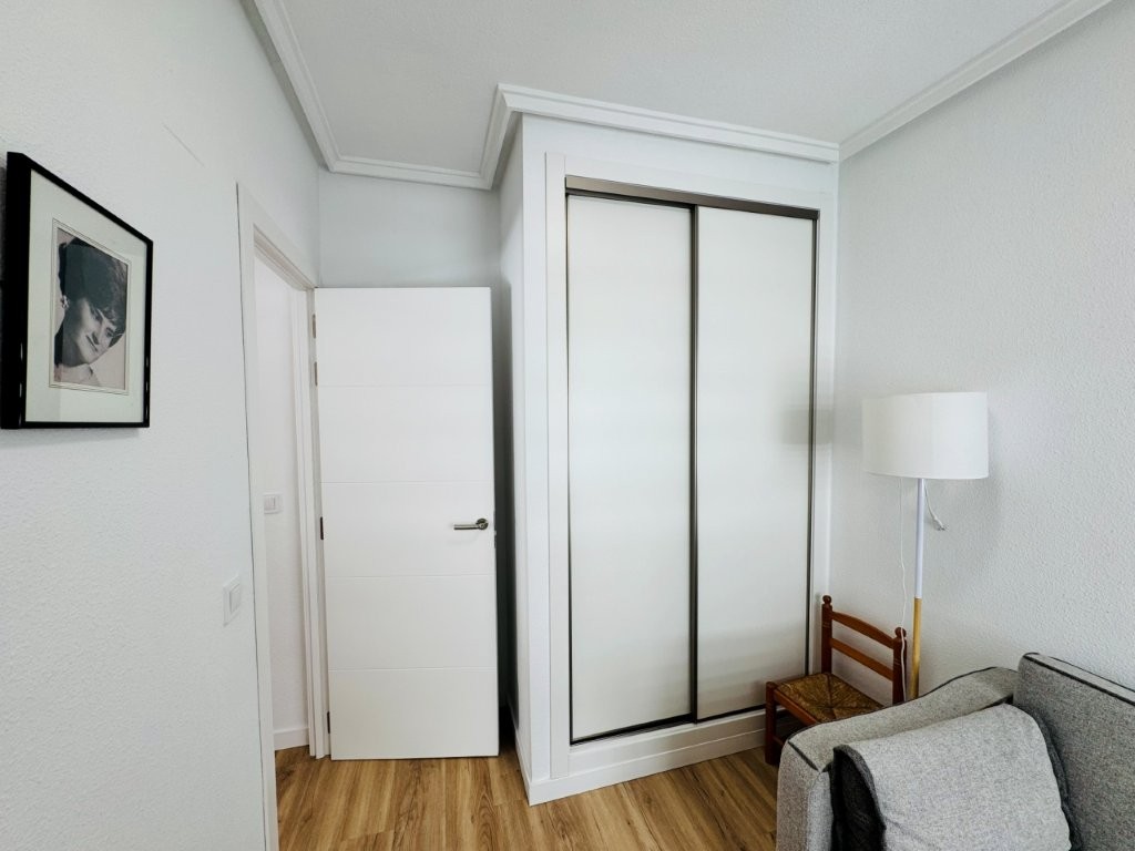 Apartment for sale in Guardamar Del Segura, Alicante, Spain
