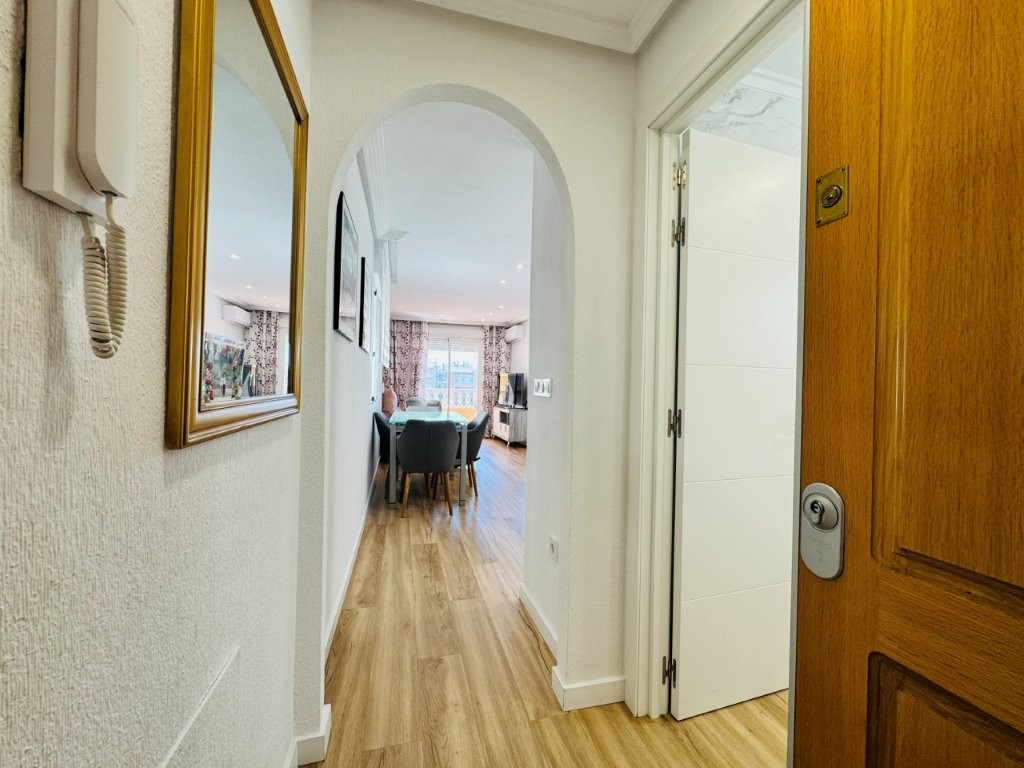 Apartment for sale in Guardamar Del Segura, Alicante, Spain