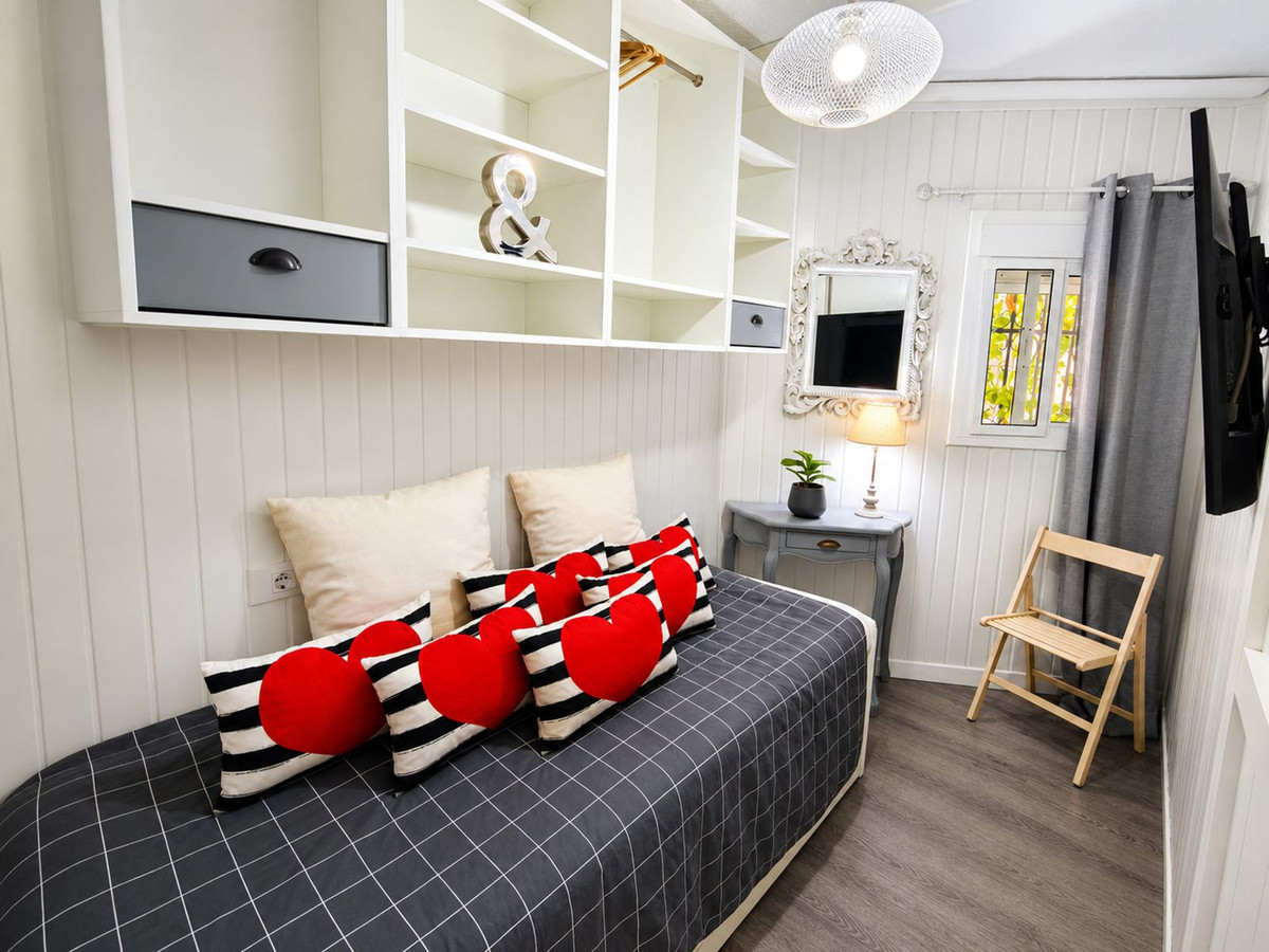 Apartment for sale in La Duquesa, Málaga, Spain