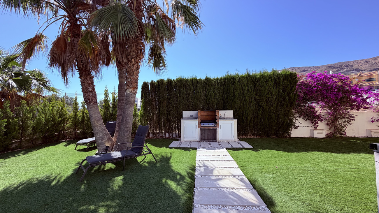 Villa for sale in Finestrat, Alicante, Spain