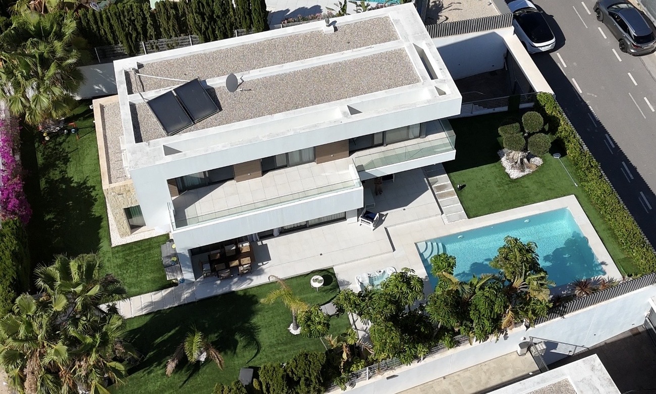 Villa for sale in Finestrat, Alicante, Spain