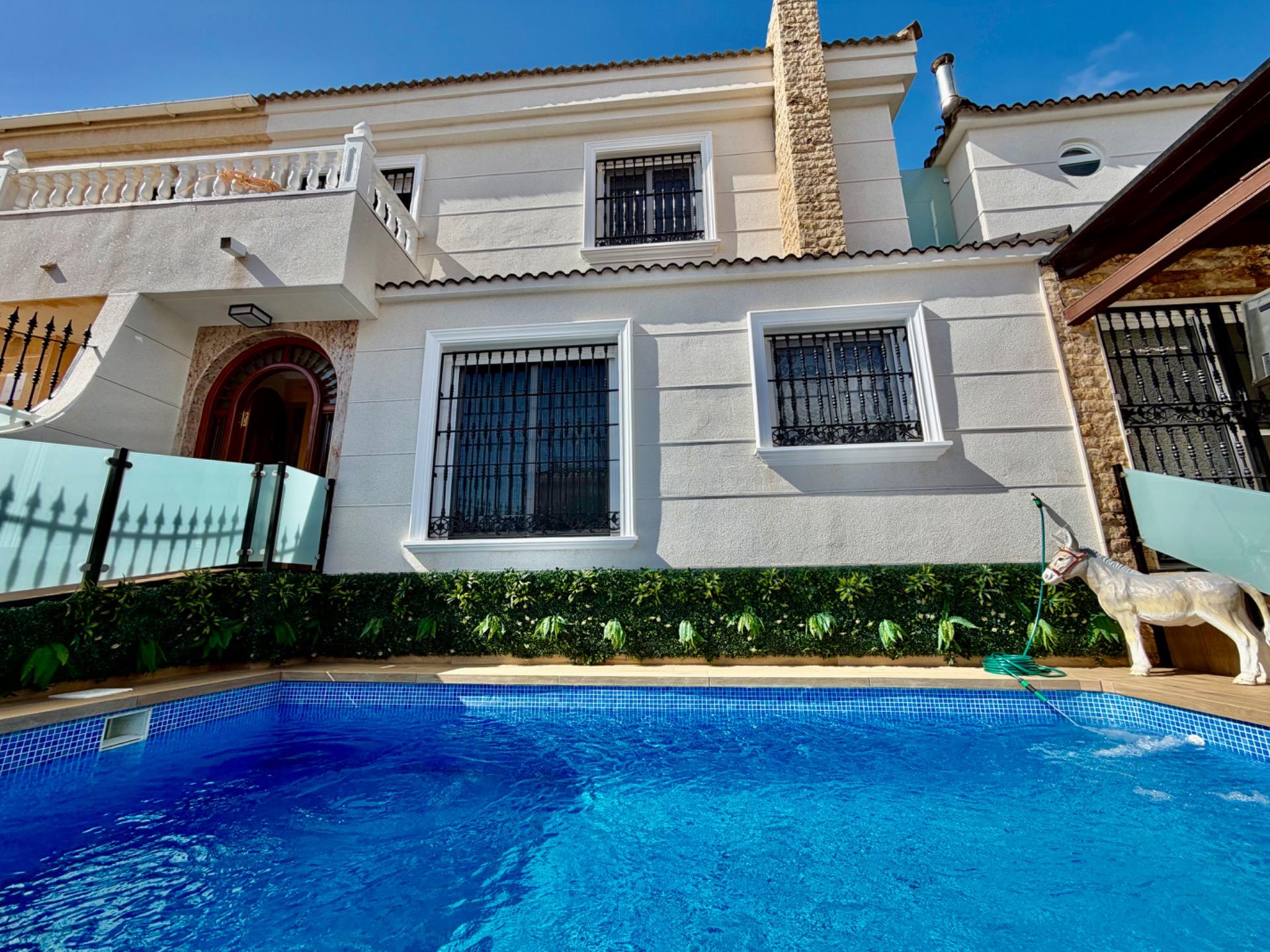 Semi Detached for sale in Orihuela Costa, Alicante, Spain