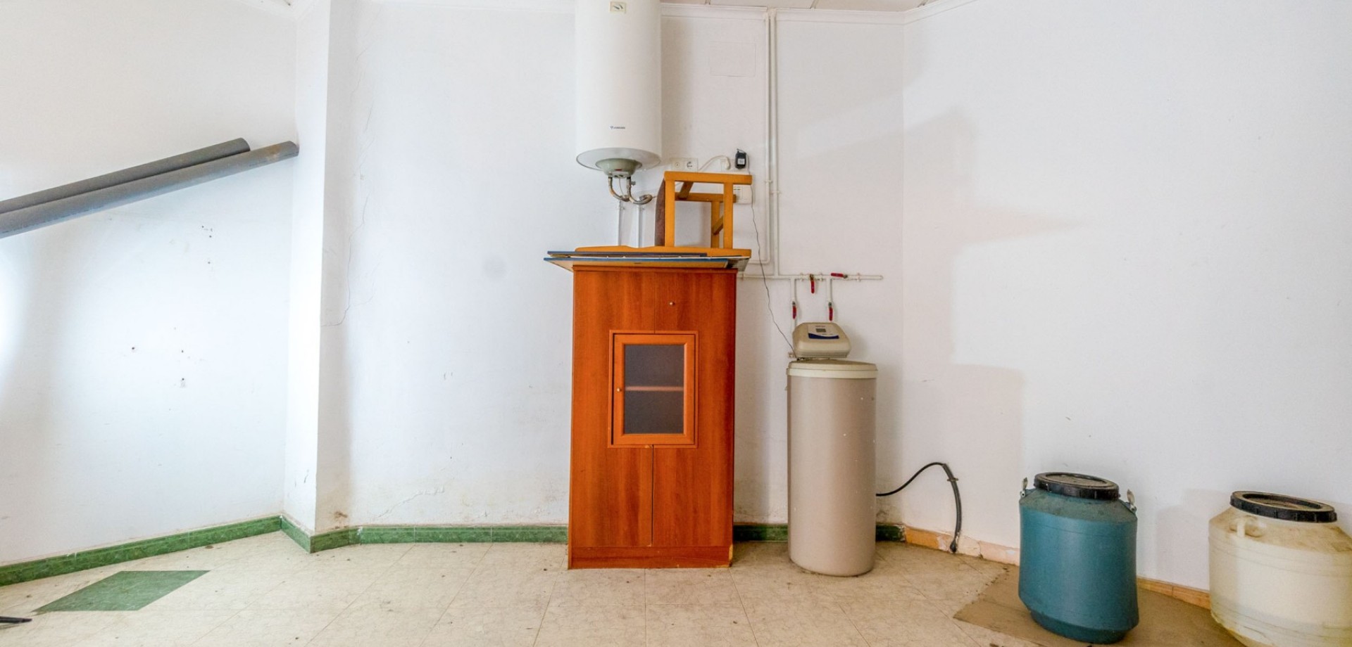 Commercial unit for sale in Torrevieja, Alicante, Spain