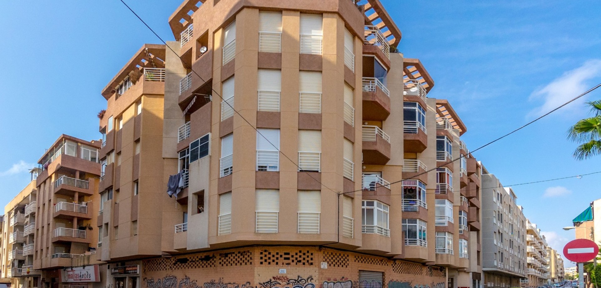 Commercial unit for sale in Torrevieja, Alicante, Spain