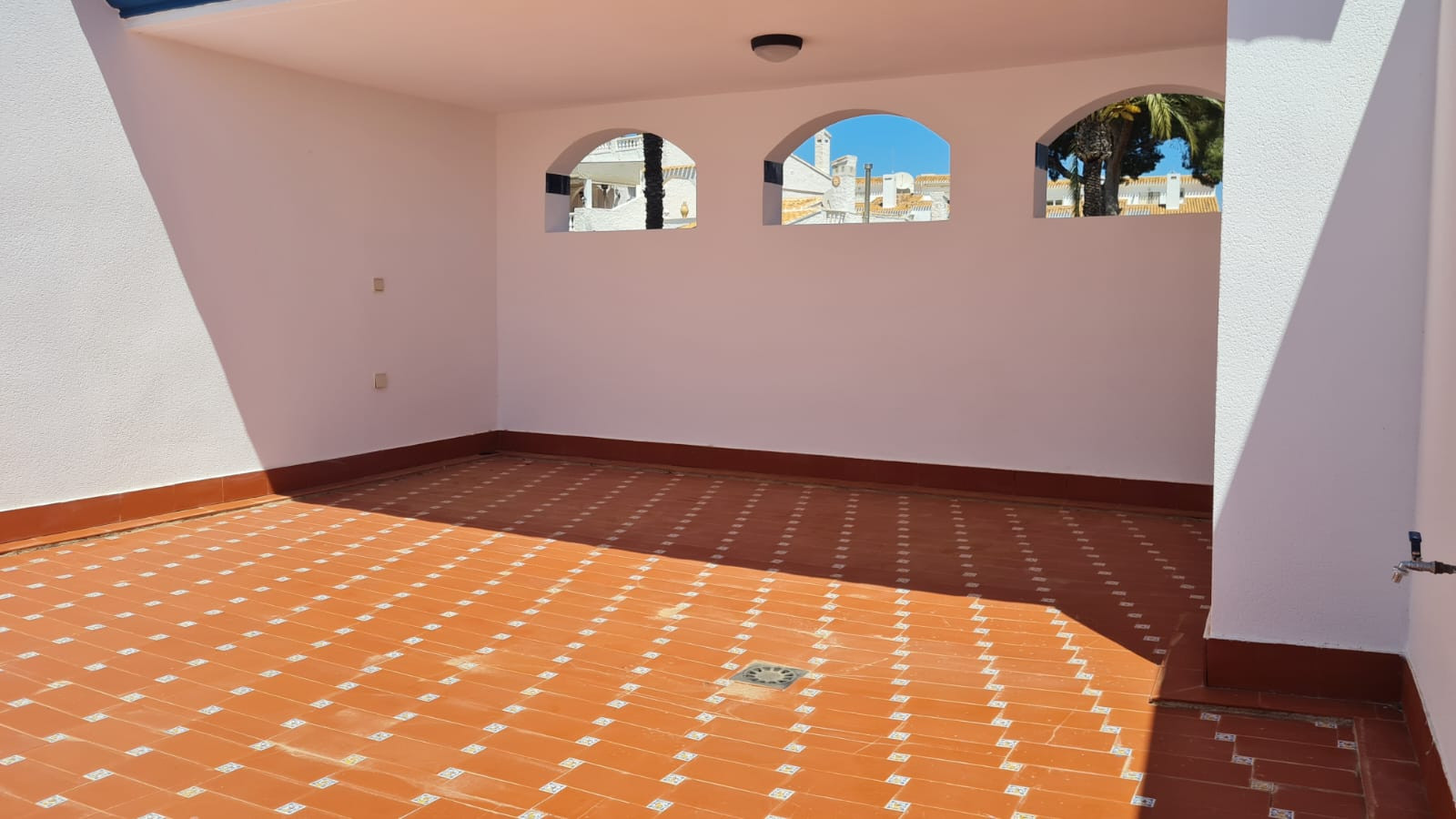 Bungalow for sale in Villamartin, Alicante, Spain