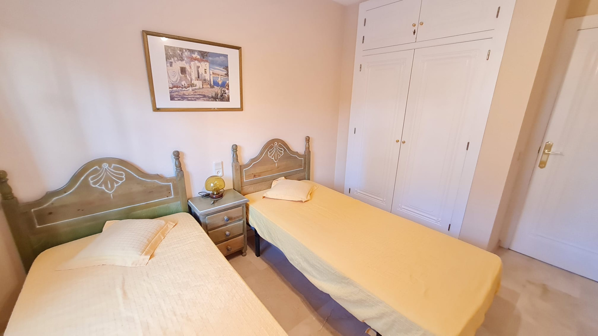 Bungalow for sale in Villamartin, Alicante, Spain