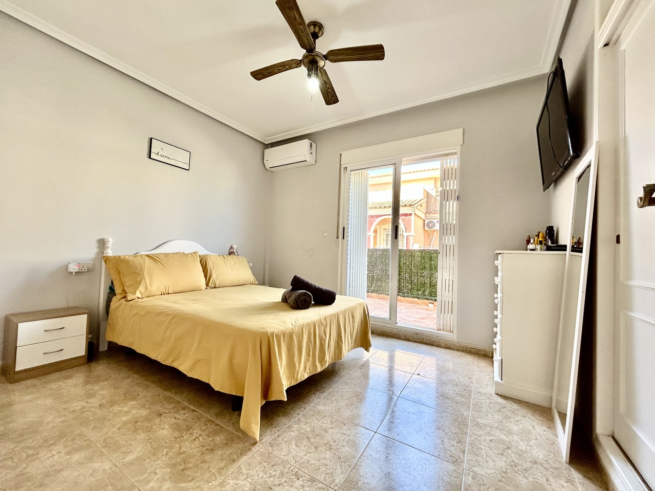 Town House for sale in La Zenia, Alicante, Spain