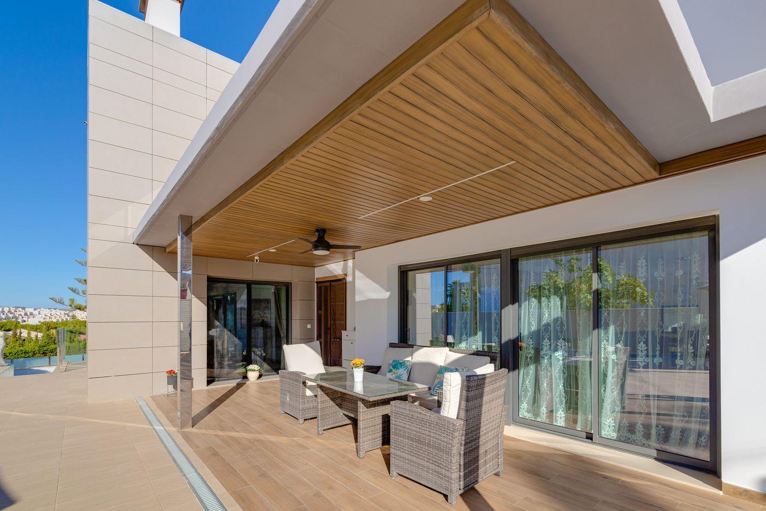 Villa for sale in Torrevieja, Alicante, Spain