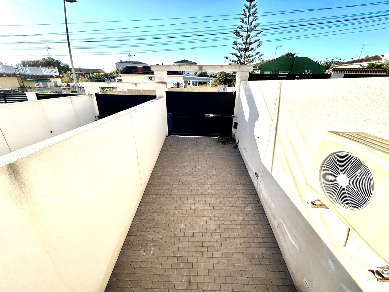 Villa for sale in Los Balcones, Alicante, Spain